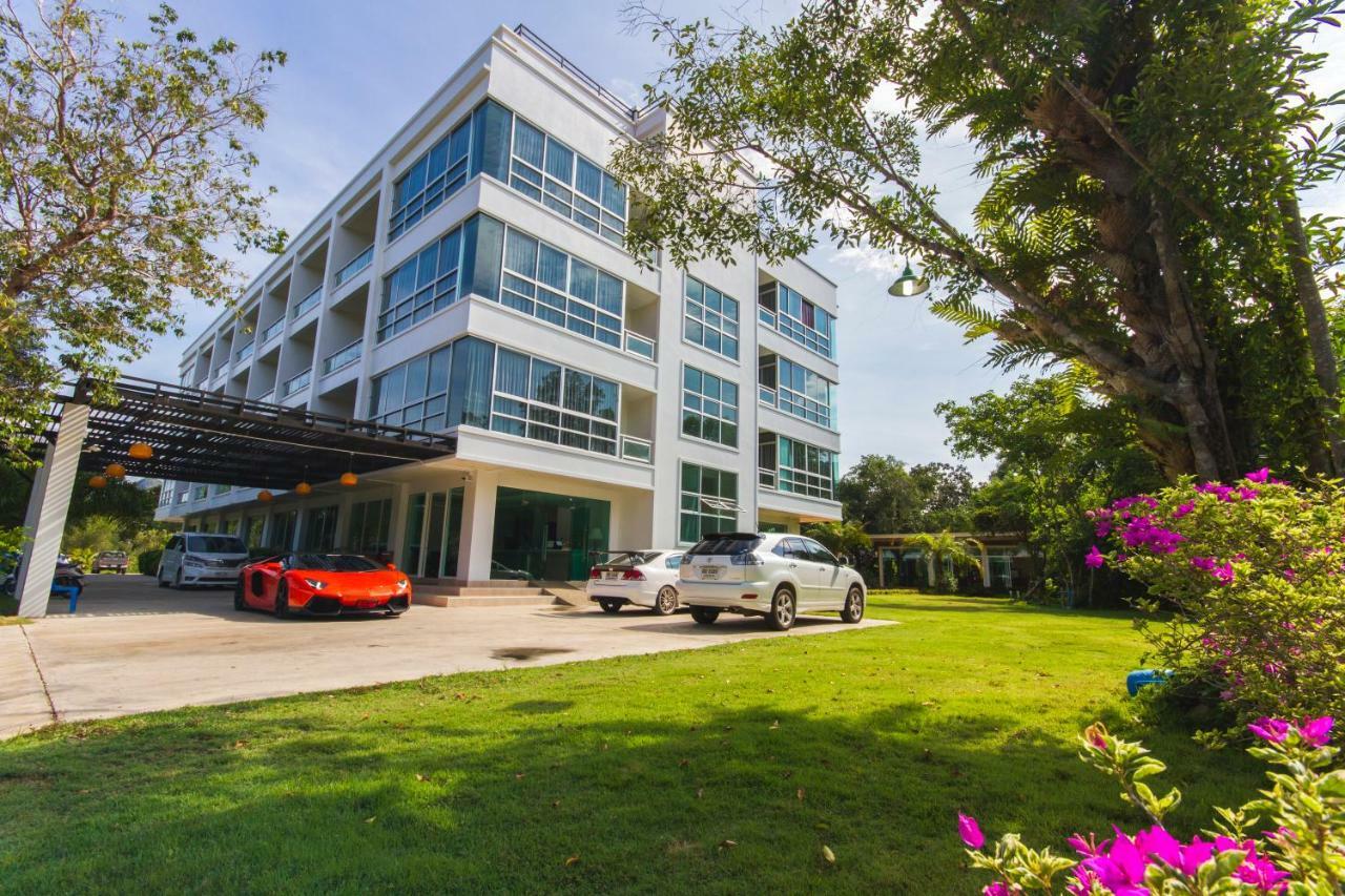 The Pano Hotel & Residence Ao Nang Exterior foto